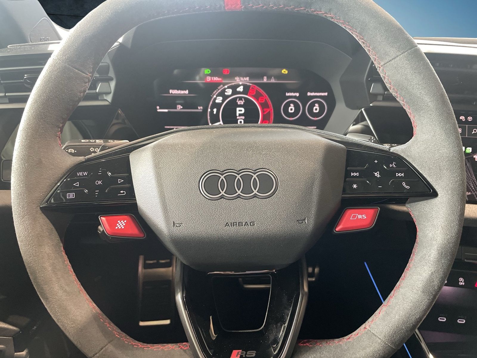 Fahrzeug autohaus mense Fahrzeugabbildung Audi RS 3 Limousine S tronic Designo Olive met.