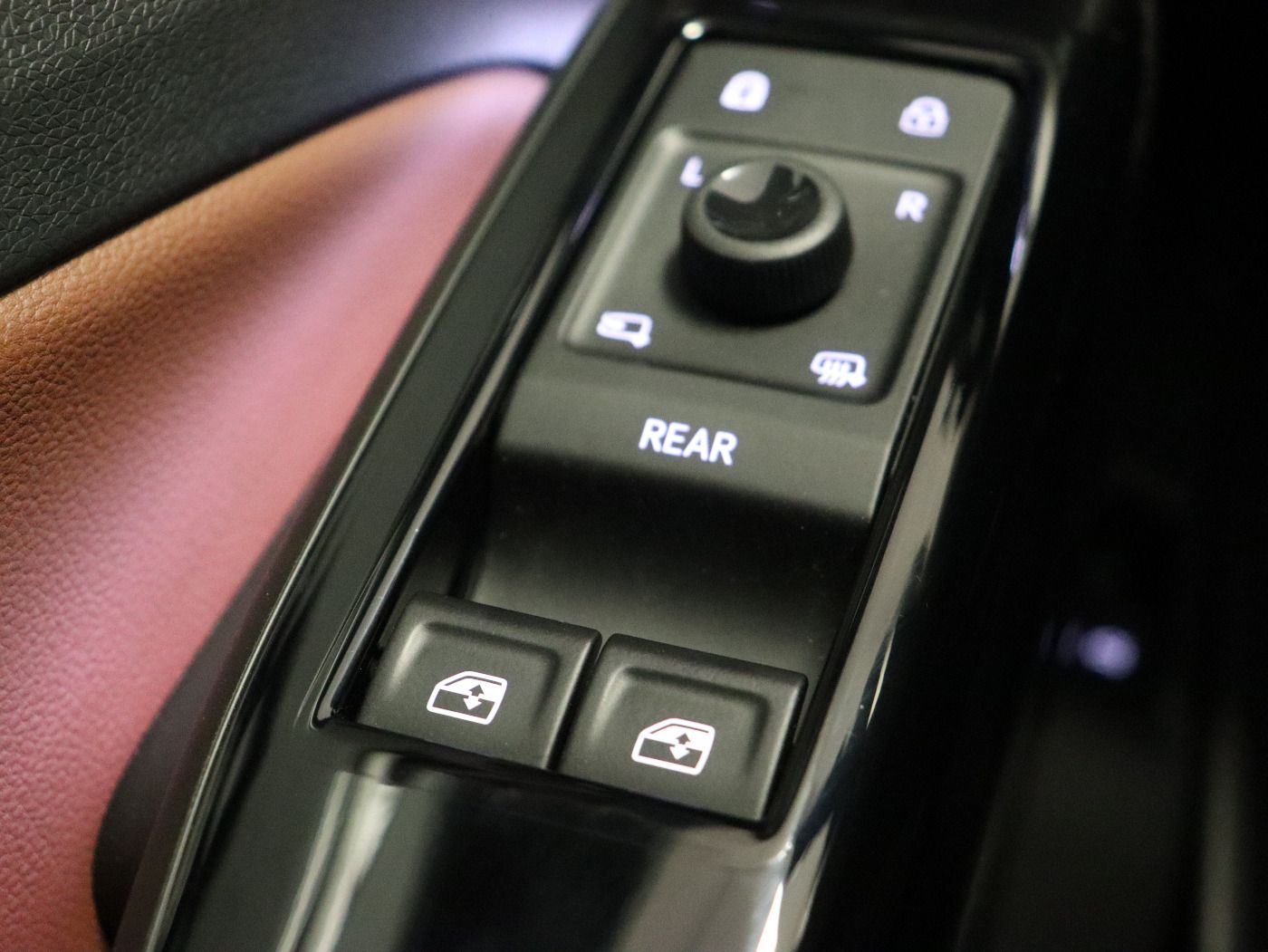 Fahrzeugabbildung Volkswagen ID.4 Pro |AHK|CarPlay|HUD|LM|el.Heck|3xKlima|LED