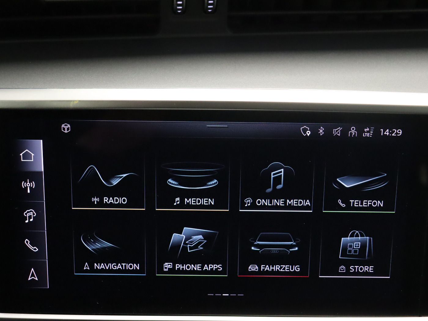 Fahrzeugabbildung Audi A6 Avant 45 TFSI quattro S tronic advanced |Pano