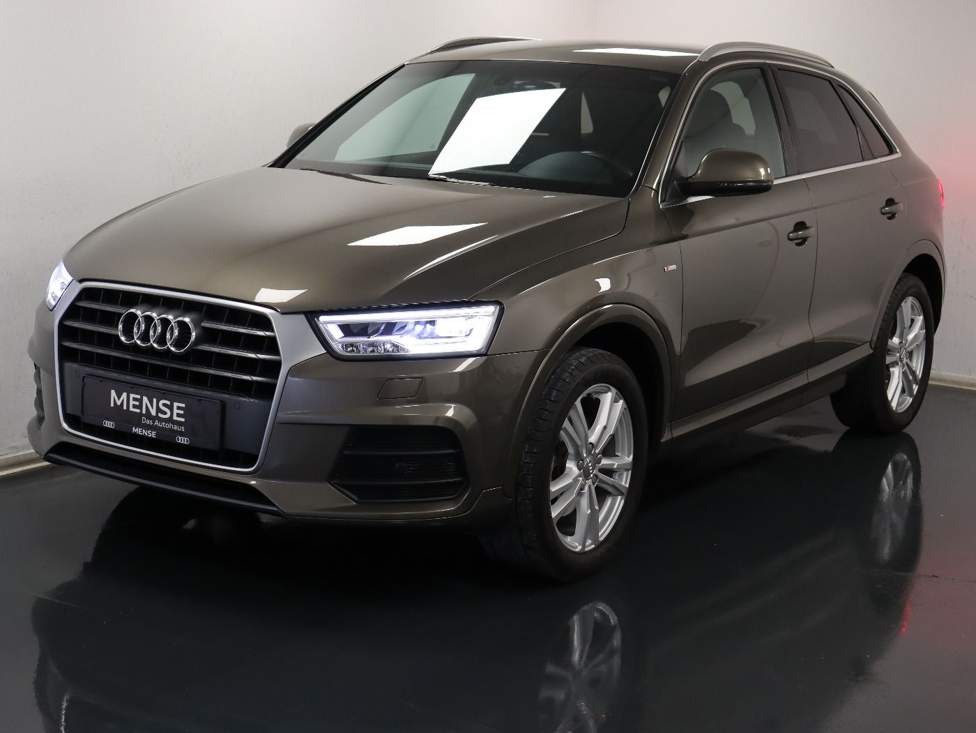 Fahrzeugabbildung Audi Q3 1.4 TFSI S-line Sport |LM|KlimaA|AkustikGlas