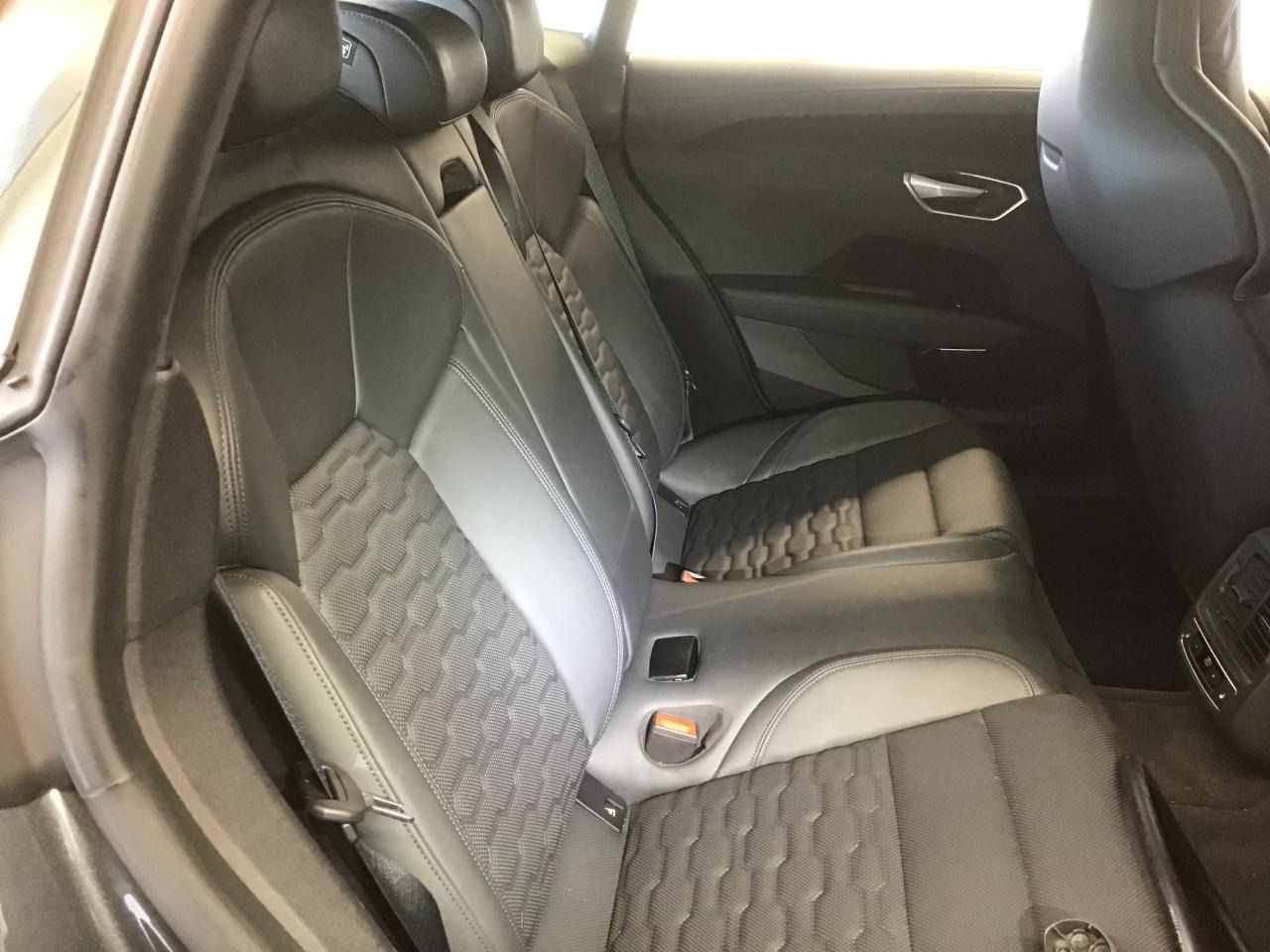 Fahrzeugabbildung Audi e-tron GT Quattro |Matrix|Luft|Pano|ACC|WPumpe