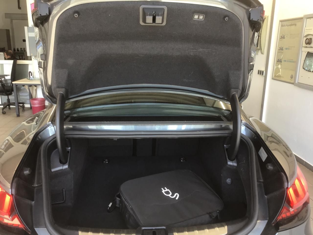 Fahrzeugabbildung Audi e-tron GT Quattro |Matrix|Luft|Pano|ACC|WPumpe