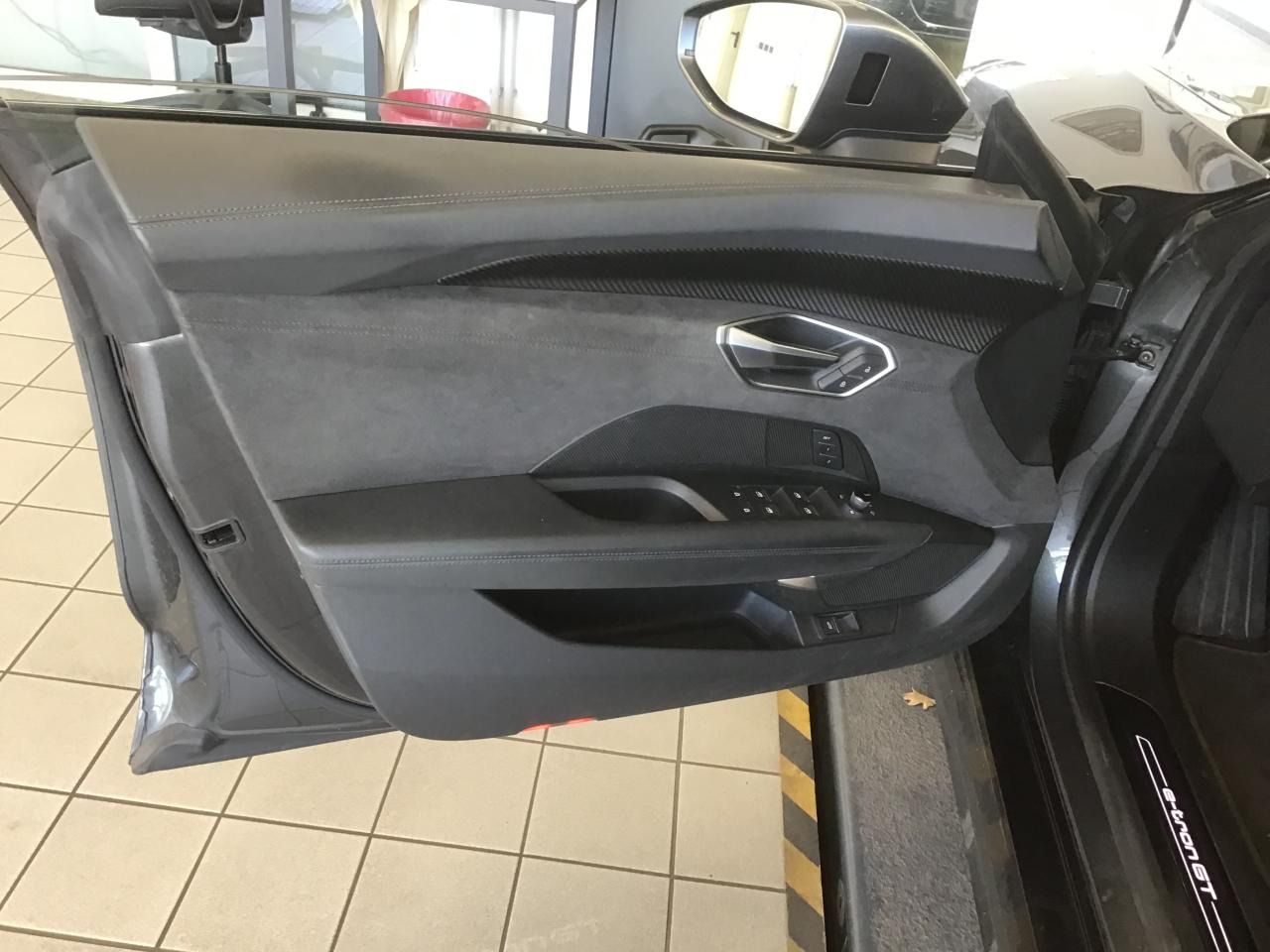Fahrzeugabbildung Audi e-tron GT Quattro |Matrix|Luft|Pano|ACC|WPumpe