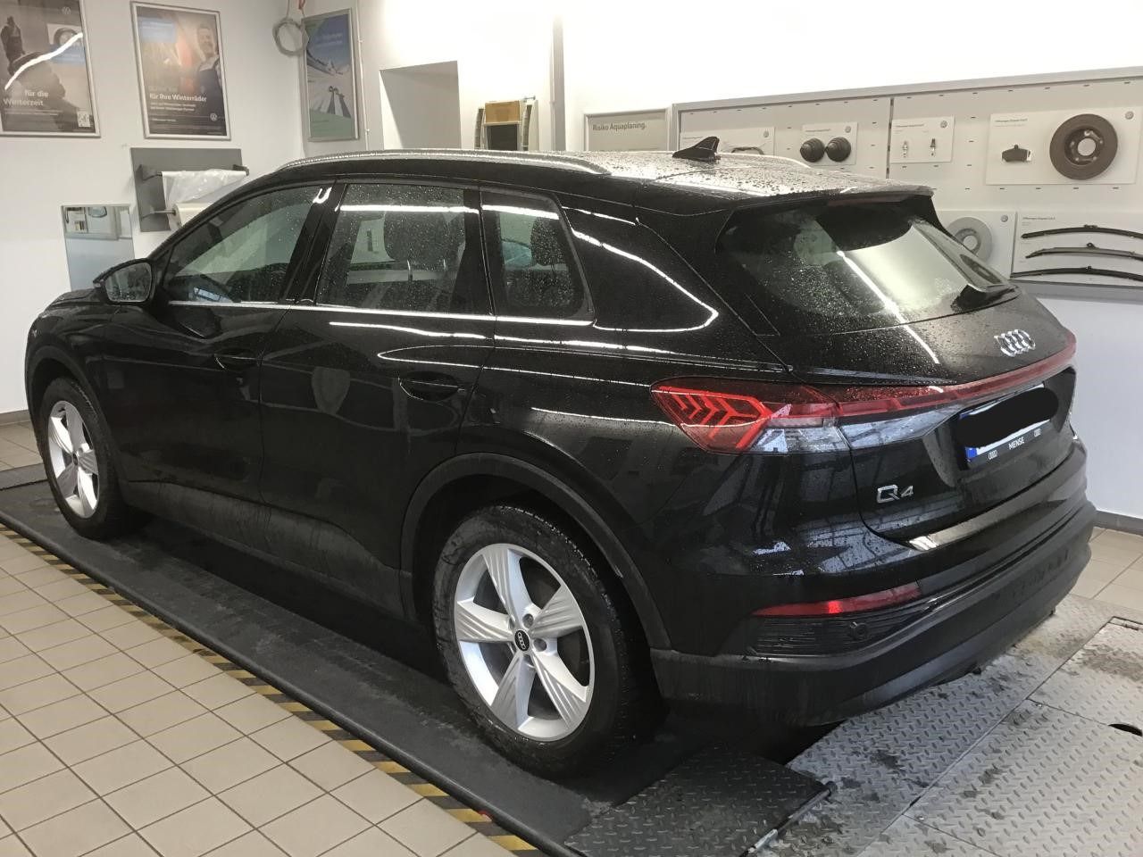 Fahrzeugabbildung Audi Q4 e-tron 40 |STH|CarPlay|SpurH|3xKlima|Navi|PDC