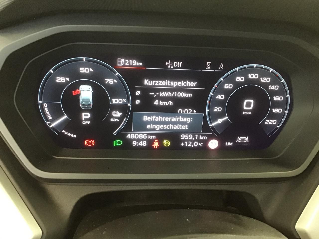 Fahrzeugabbildung Audi Q4 e-tron 40 |STH|CarPlay|SpurH|3xKlima|Navi|PDC