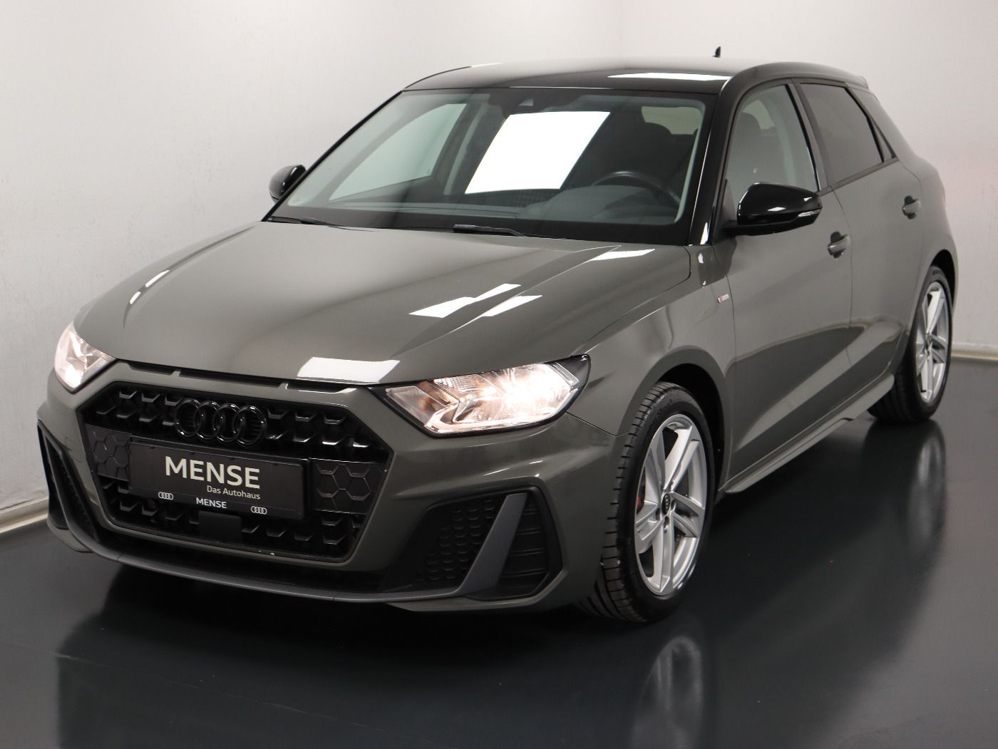 Fahrzeugabbildung Audi A1 Sportback 35 TFSI S tronic S line |FLA|SpurH