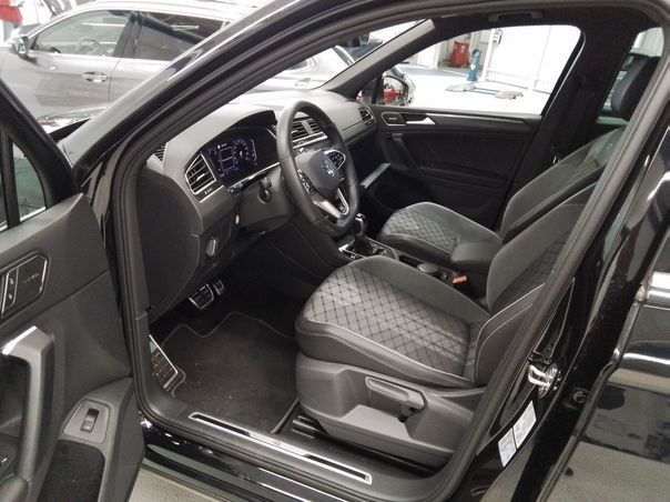 Fahrzeugabbildung Volkswagen Tiguan 2.0TDI DSG R-Line |AHK|Matrix|FLA|LED|ACC