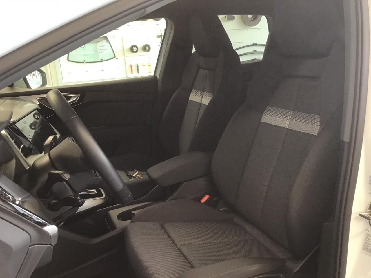 Fahrzeugabbildung Audi Q4 e-tron 35 |Matrix|ACC|STH|CarPlay|HUD|SpurH