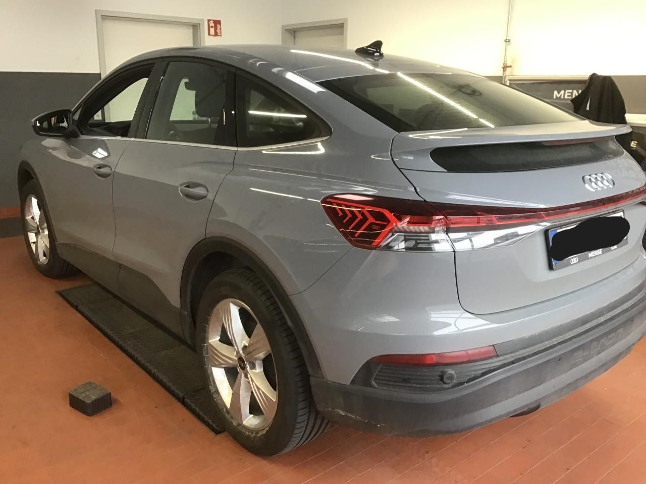 Fahrzeugabbildung Audi Q4 Sportback e-tron 35 |VirtualCP|STH|SpurH|SHZG