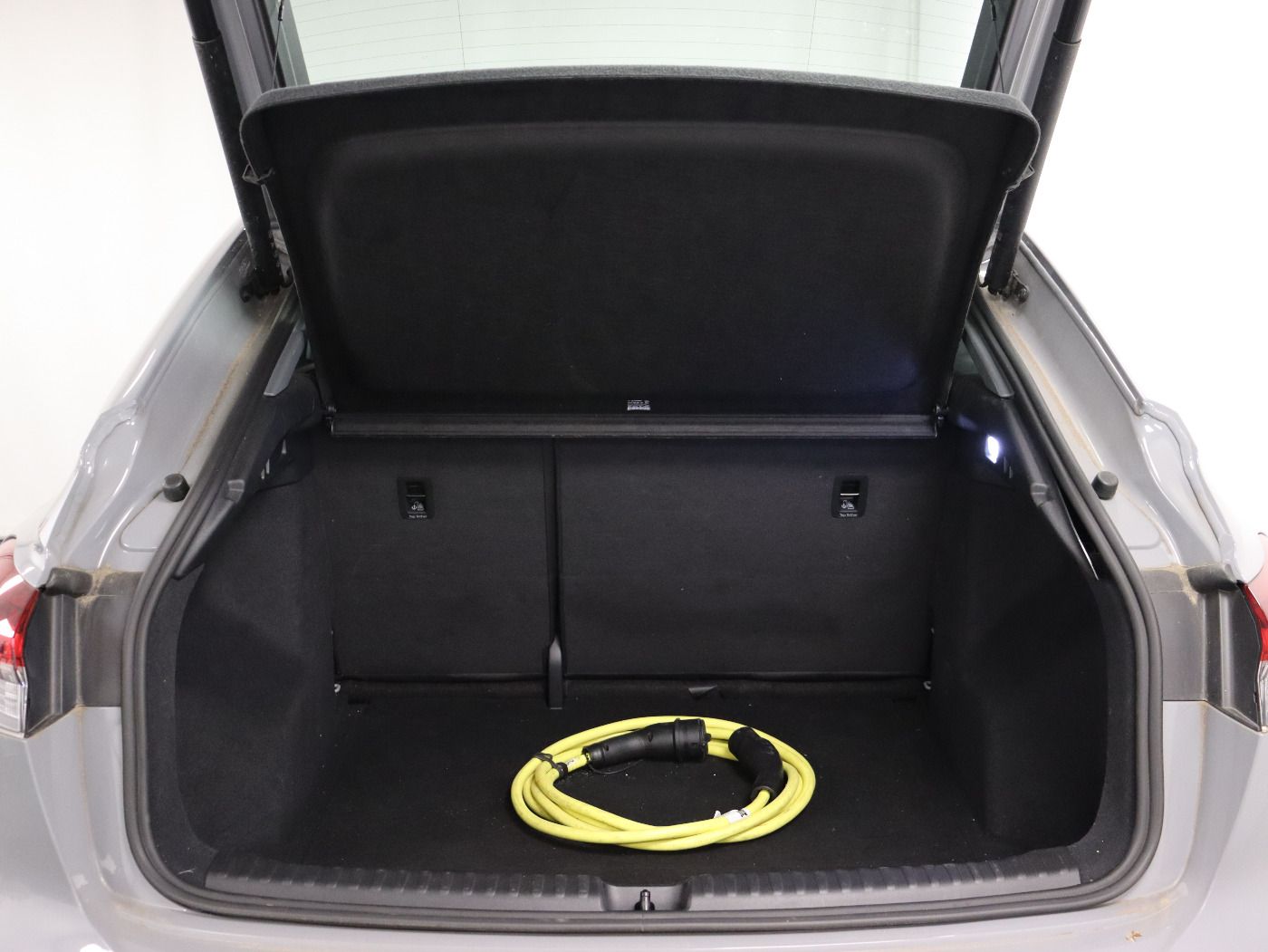 Fahrzeugabbildung Audi Q4 Sportback e-tron 35 e-tron |VirtualCP|STH|PDC