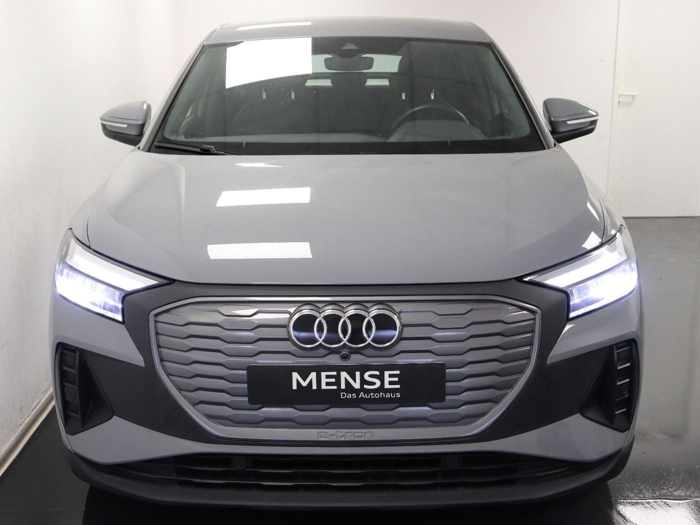 Fahrzeugabbildung Audi Q4 Sportback e-tron 35 e-tron |VirtualCP|STH|PDC