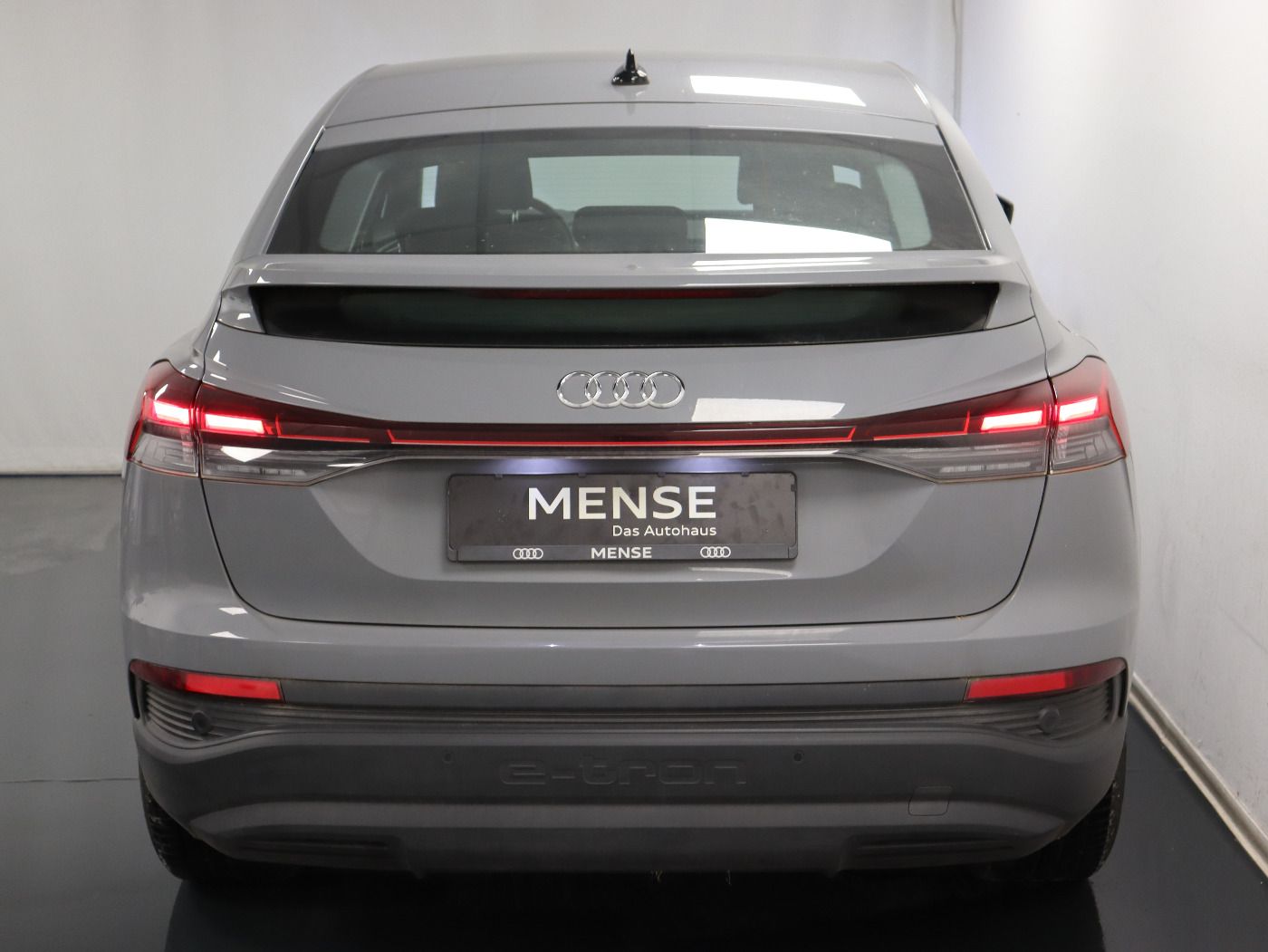 Fahrzeugabbildung Audi Q4 Sportback e-tron 35 e-tron |VirtualCP|STH|PDC