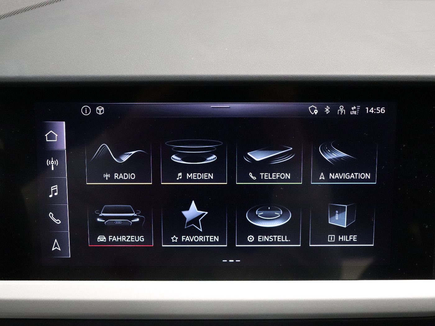 Fahrzeugabbildung Audi Q4 Sportback e-tron 35 e-tron |VirtualCP|STH|PDC