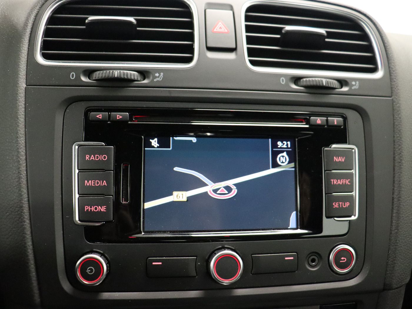 Fahrzeugabbildung Volkswagen Golf VI Cabriolet 1.4 TSI DSG Exclusive |2xKlima