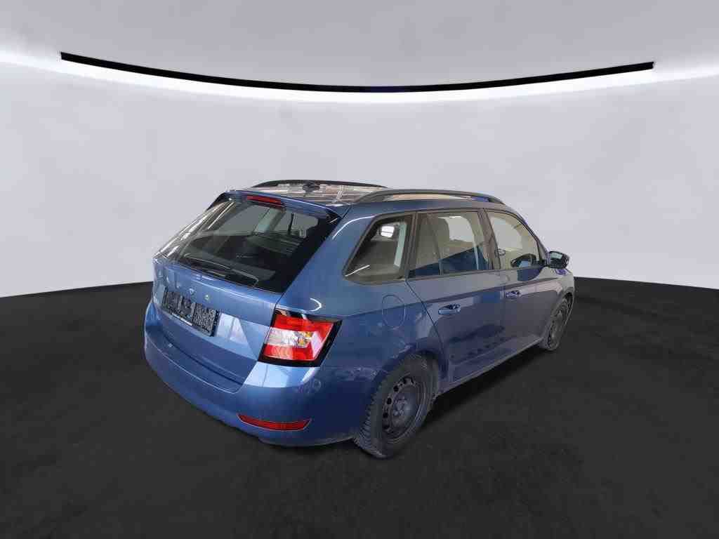 Fahrzeugabbildung SKODA Fabia Combi 1.0 TSI Active |W-Paket|PDC|SHZG|LM