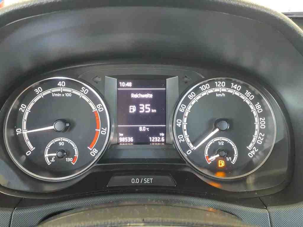 Fahrzeugabbildung SKODA Fabia Combi 1.0 TSI Active |W-Paket|PDC|SHZG|LM