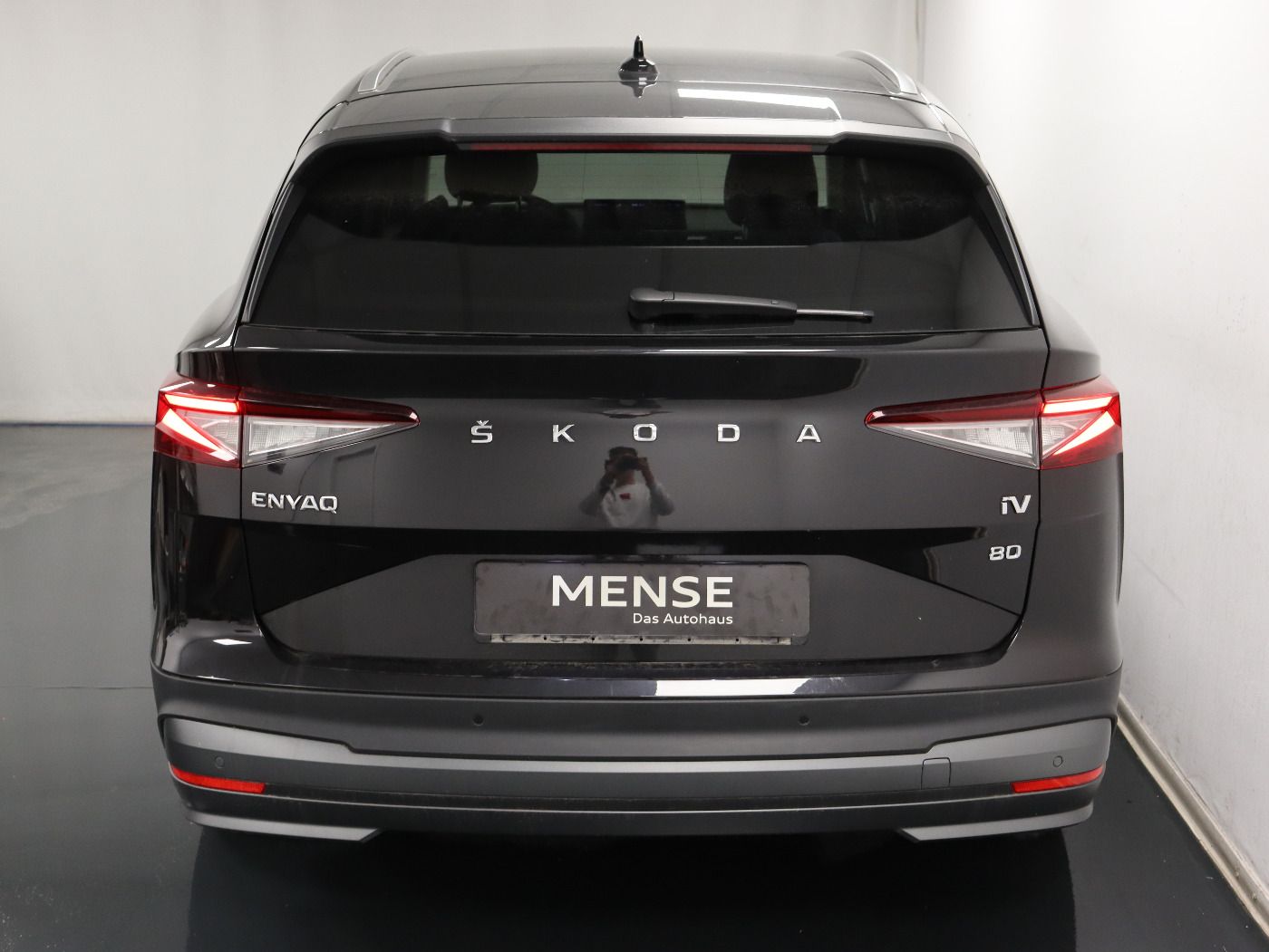 Fahrzeugabbildung SKODA Enyaq iV 80 |FLA|el.Heck|KeyLess|LM|Sport|Navi