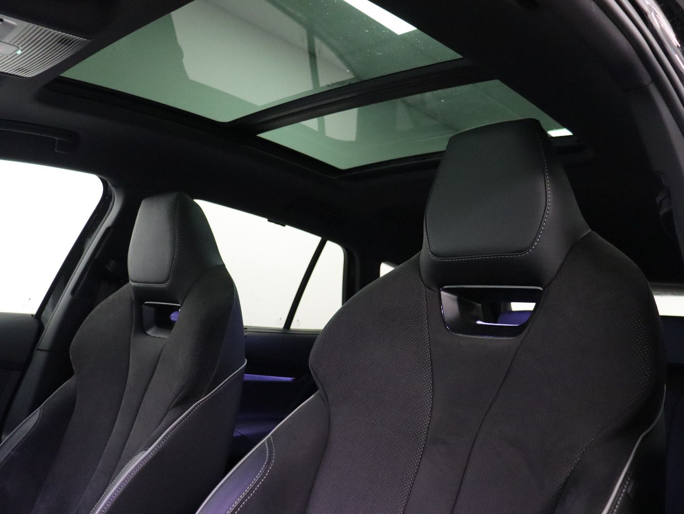 Fahrzeugabbildung SKODA Enyaq iV 80X Sportline |Pano|4xSHZ|Massage|FLA