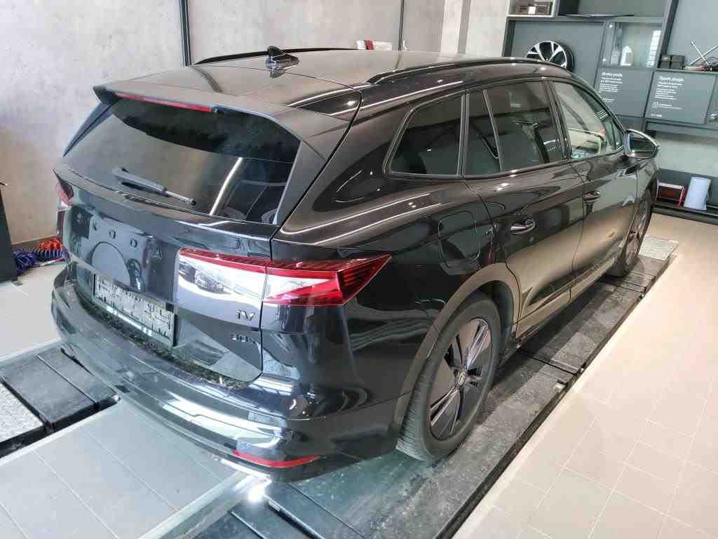 Fahrzeugabbildung SKODA Enyaq iV 80X Sportline |Pano|4xSHZ|Massage|FLA