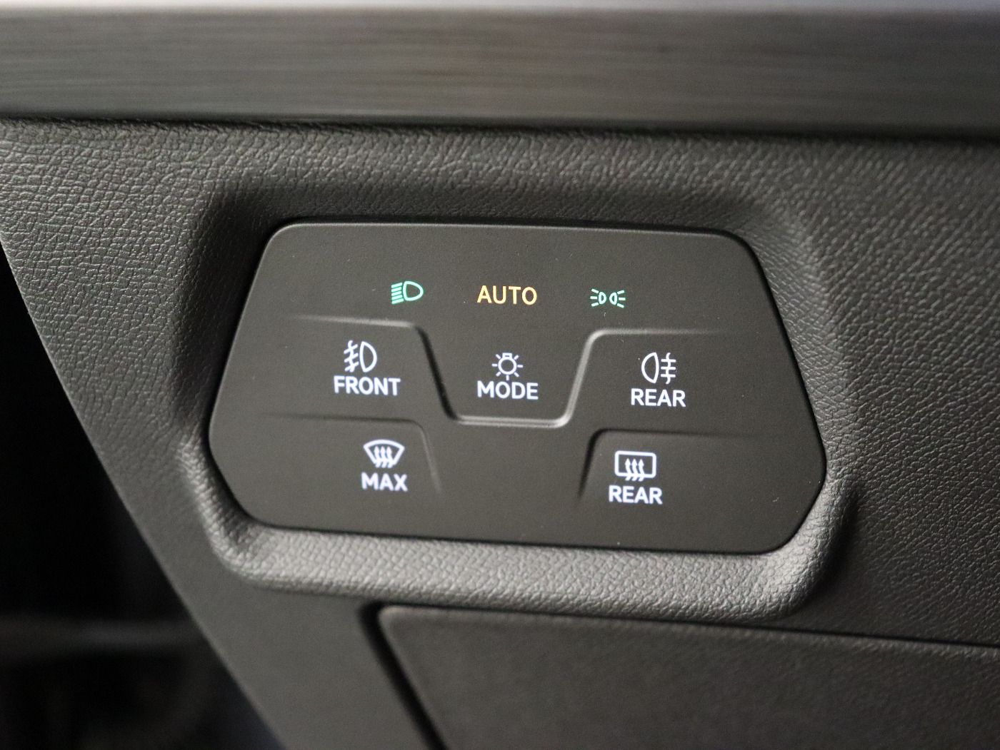 Fahrzeugabbildung CUPRA Formentor 2.0 TDI 4Drive DSG |FLA|ACC|KeyLess|LM