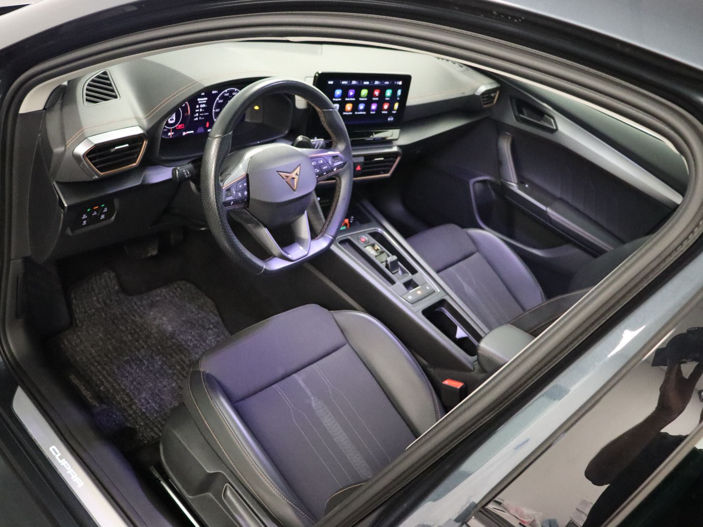 Fahrzeugabbildung CUPRA Formentor 2.0 TDI 4Drive DSG |FLA|ACC|KeyLess|LM