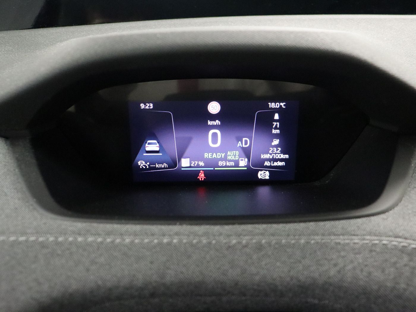Fahrzeugabbildung SKODA Enyaq iV 80 |Pano|4xSHZ|FLA|ACC|WPumpe|HUD|SpurH