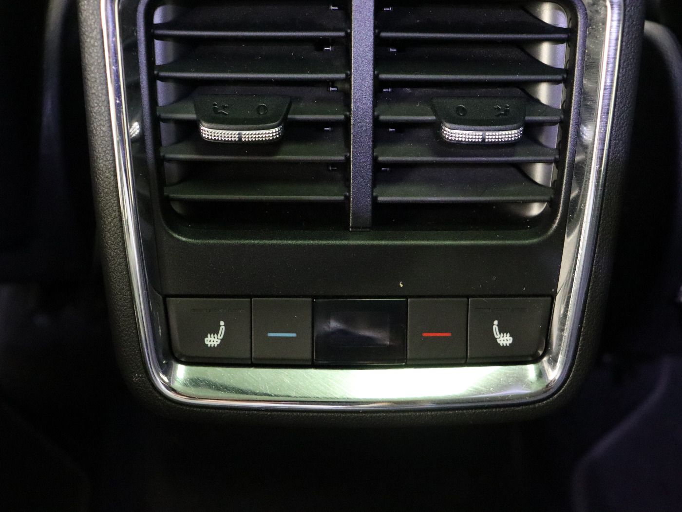Fahrzeugabbildung SKODA Enyaq iV 80 |Pano|4xSHZ|FLA|ACC|WPumpe|HUD|SpurH