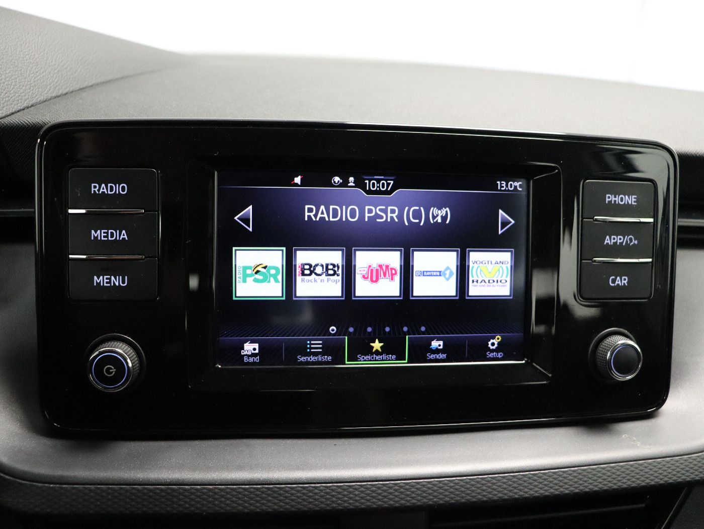 Fahrzeugabbildung SKODA Kamiq 1.0TSI Active |W-Paket|PDC|SpurH|FLA