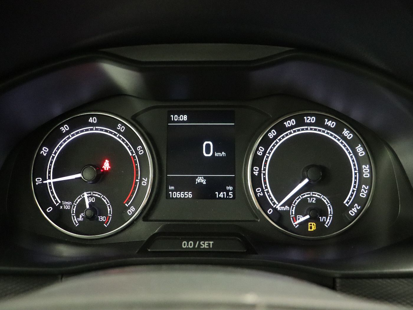 Fahrzeugabbildung SKODA Kamiq 1.0TSI Active |W-Paket|PDC|SpurH|FLA