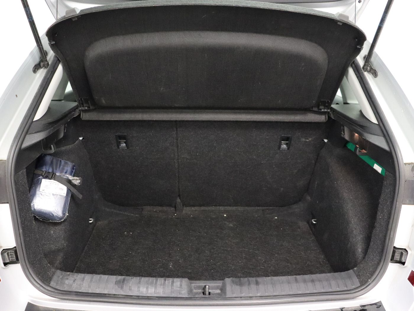 Fahrzeugabbildung SKODA Kamiq 1.0TSI Active |W-Paket|PDC|SpurH|FLA
