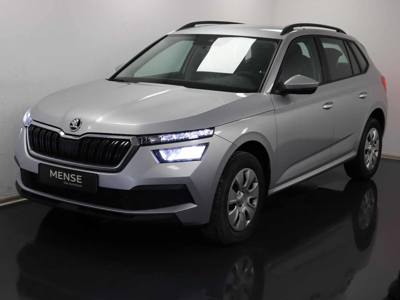Fahrzeugabbildung SKODA Kamiq 1.0TSI Active |W-Paket|PDC|SpurH|FLA
