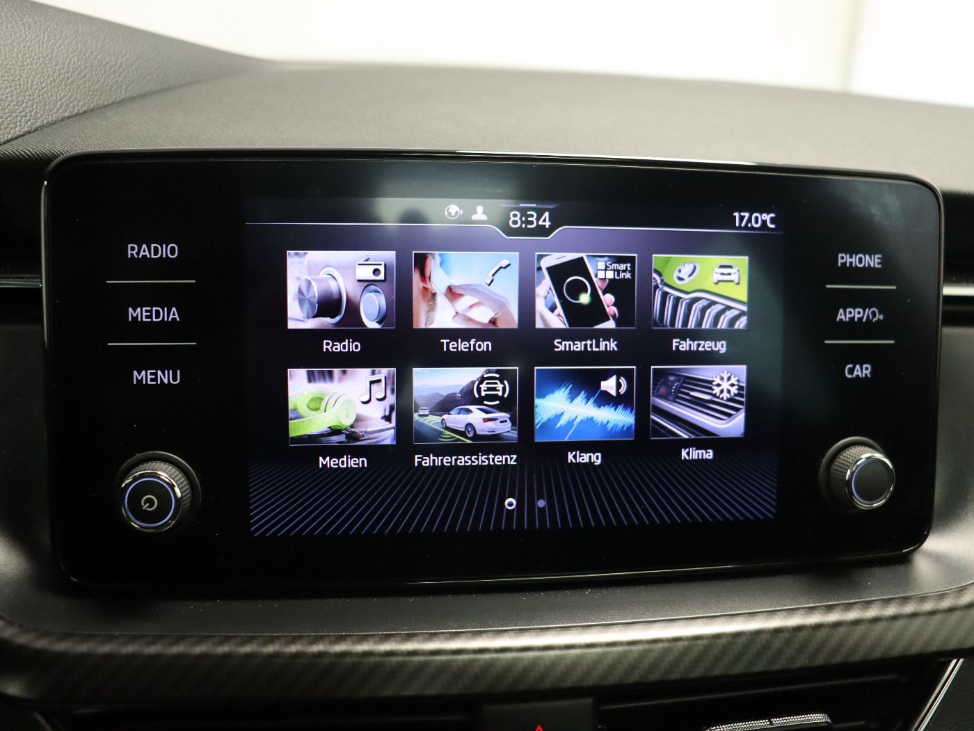 Fahrzeugabbildung SKODA Kamiq 1.5 TSI DSG Monte Carlo |Pano|LED|SpurH|LM