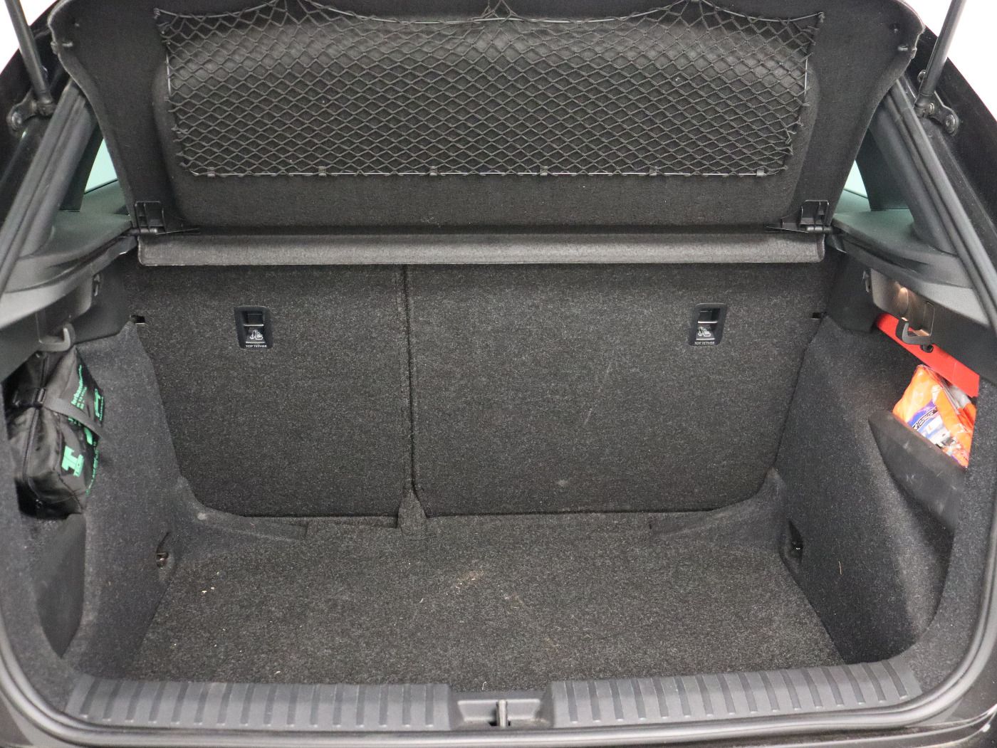 Fahrzeugabbildung SKODA Kamiq 1.5 TSI DSG Monte Carlo |Pano|LED|SpurH|LM