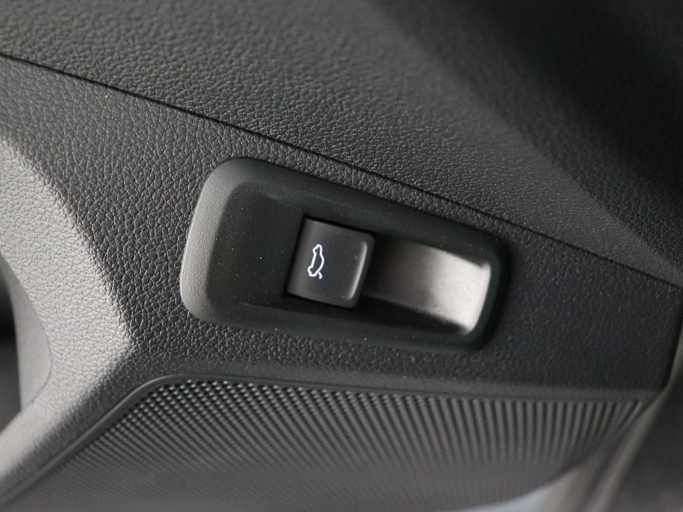 Fahrzeugabbildung SKODA Kamiq 1.5 TSI DSG Scoutline |ACC|FLA|VirtualCP