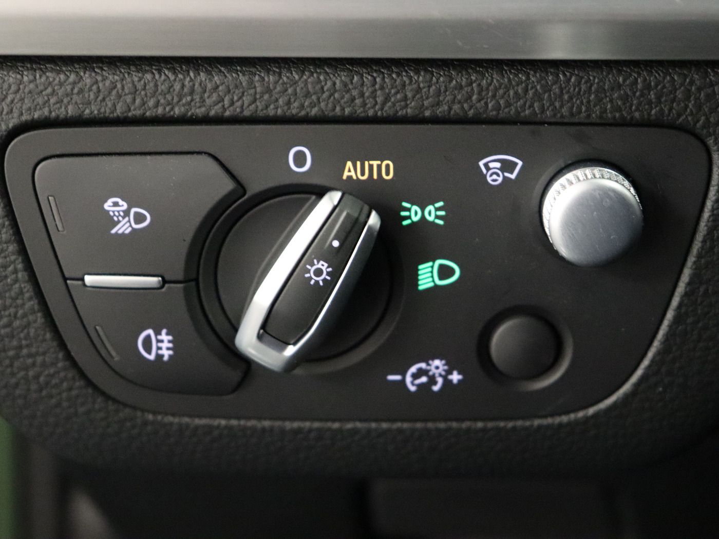 Fahrzeugabbildung Audi SQ5 3.0 TDI quattro tiptronic |Matrix|Luft|HUD