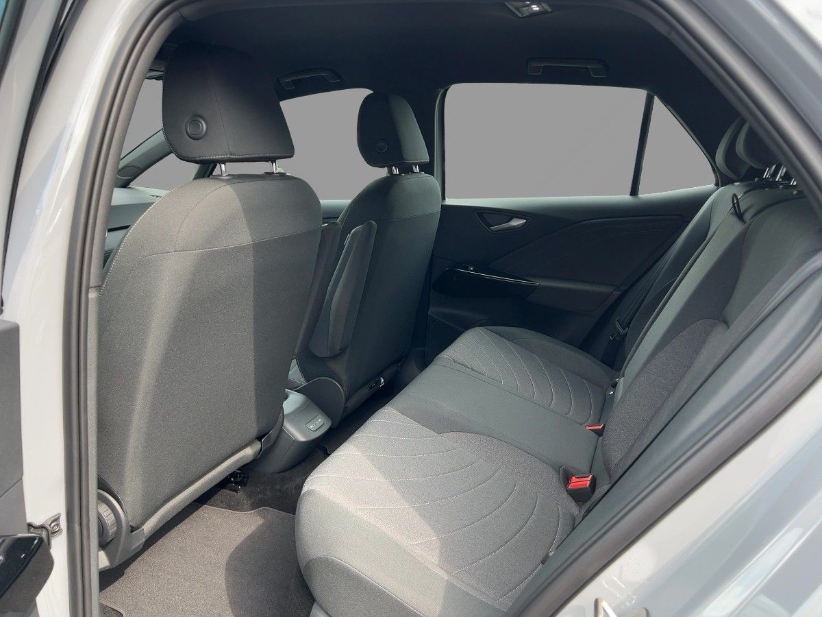 Fahrzeugabbildung Volkswagen ID.3 Pro 59 kWh AHK Navi 360° ACC Keyless SHZG