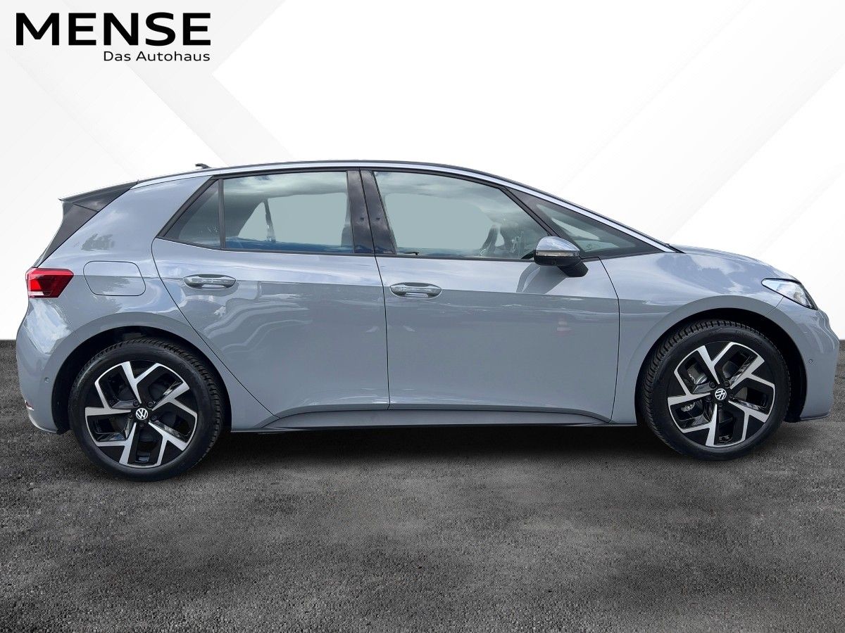 Fahrzeugabbildung Volkswagen ID.3 Pro 59 kWh AHK Navi 360° ACC Keyless SHZG