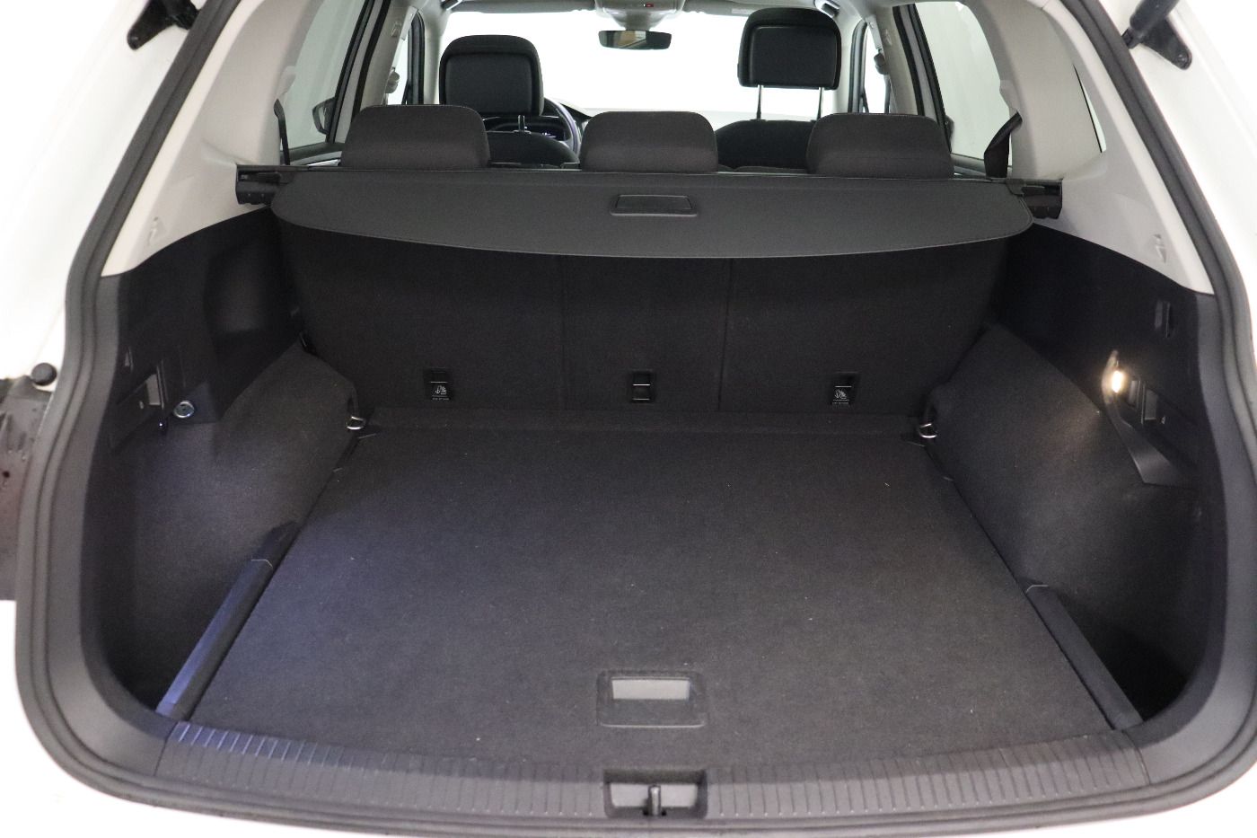 Fahrzeug autohaus mense Fahrzeugabbildung Volkswagen Tiguan Allspace 2.0 TDI 4 Motion DSG Elegance