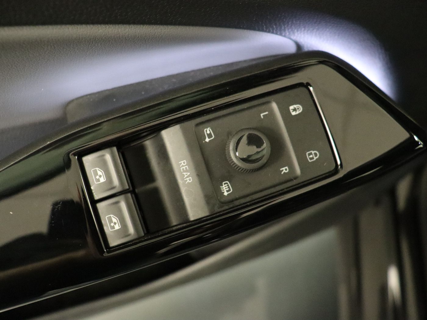 Fahrzeugabbildung Volkswagen ID.4 Pro Move |AHK|CarPlay|el.Heck|LED|KlimaA|LM