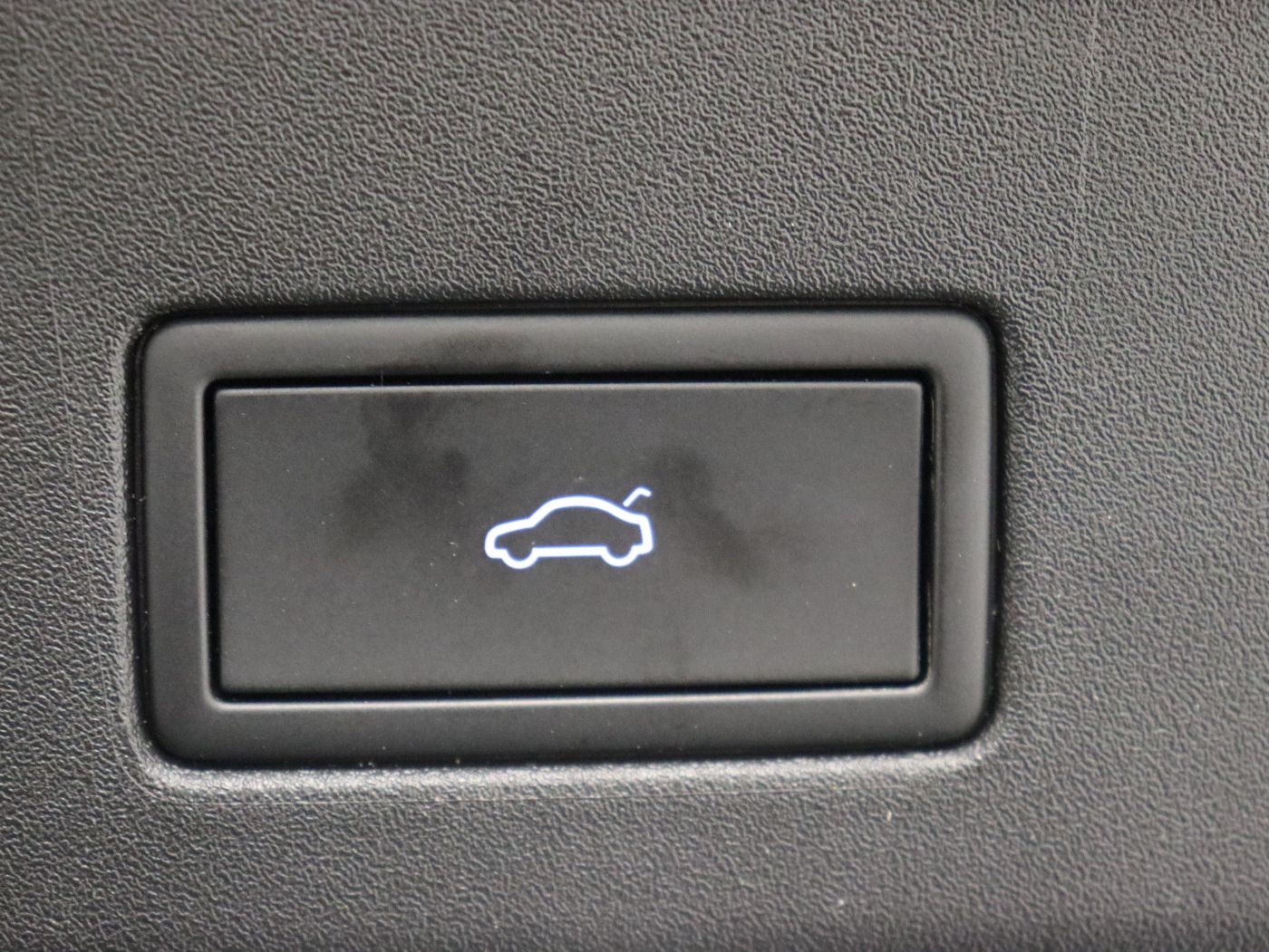 Fahrzeugabbildung Volkswagen ID.4 Pro Move |AHK|CarPlay|el.Heck|LED|KlimaA|LM