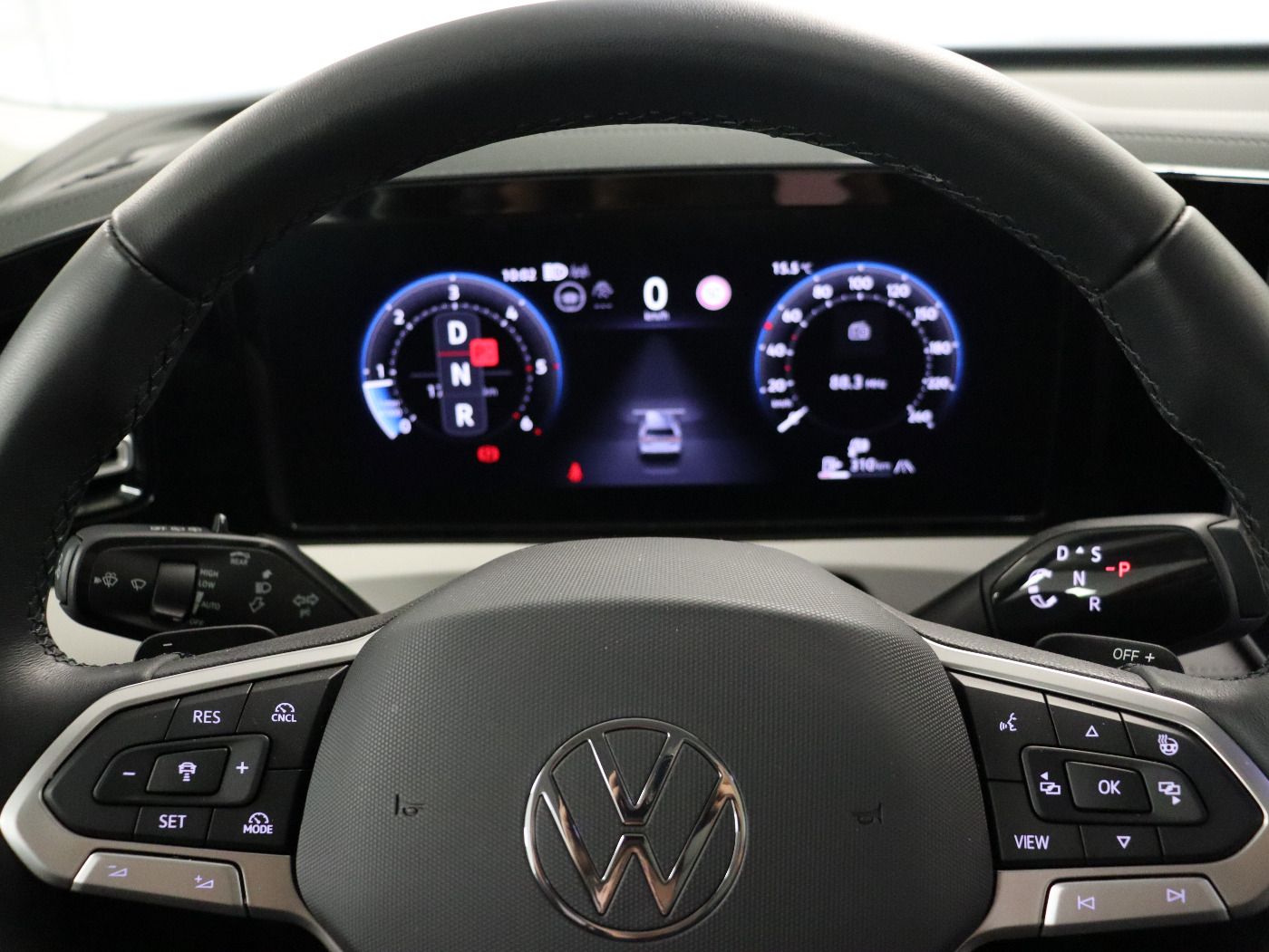 Fahrzeugabbildung Volkswagen Tiguan 2.0TDI DSG Elegance |AHK|Matrix|4xSHZG|LM