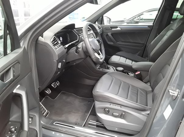 Fahrzeugabbildung Volkswagen Tiguan 2.0 TDI R-Line |AHK|Matrix|ACC|ParkAss.|L