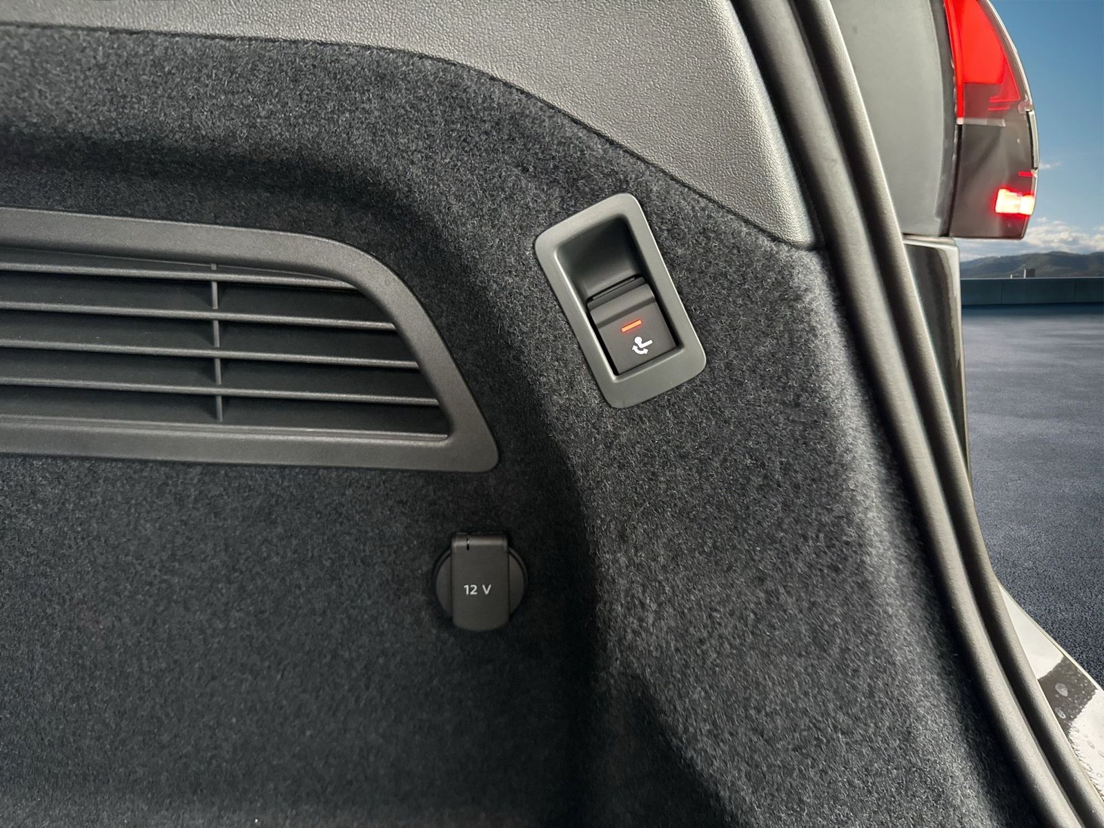 Fahrzeug autohaus mense Fahrzeugabbildung Audi A6 Avant TDI quattro 150 kW S tronic |Luft|AHK