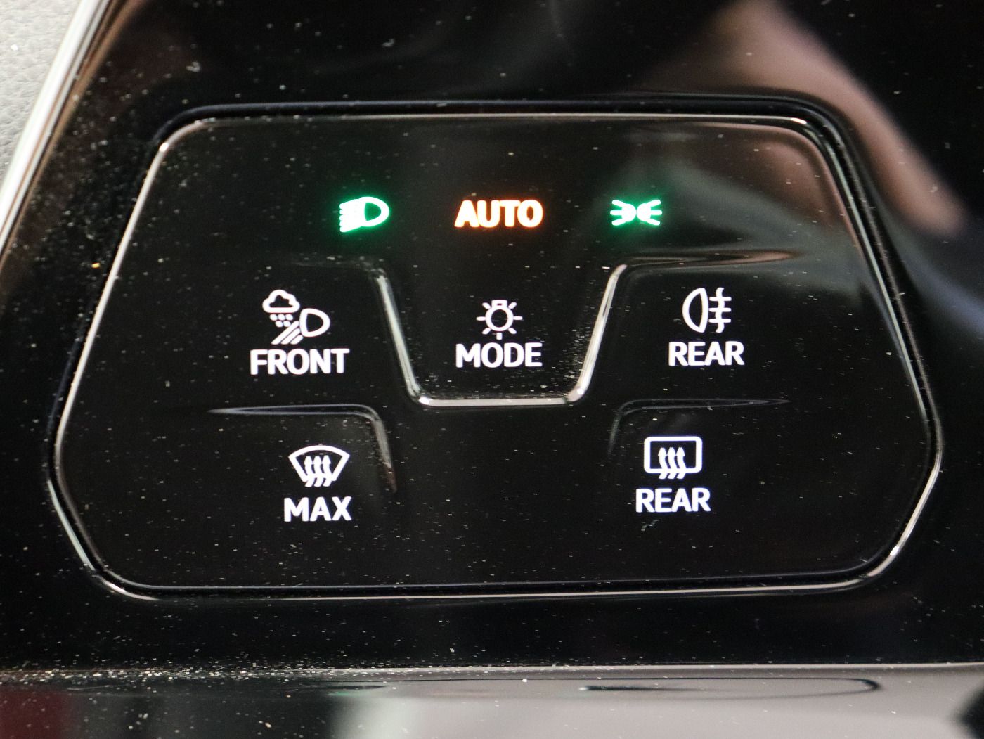 Fahrzeugabbildung Volkswagen Golf GTI 2.0 TSI DSG |FLA|CarPlay|SpurH|LED|LM