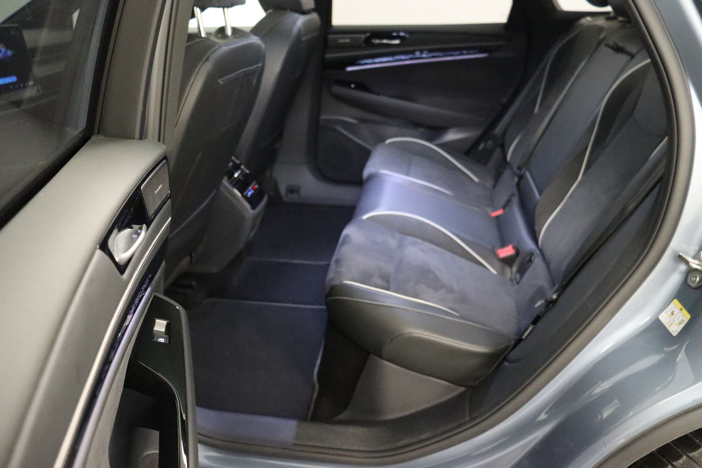 Fahrzeug autohaus mense Fahrzeugabbildung Volkswagen ID.7 Tourer Pro |AHK|Pano|4xSHZG|Massage|Navi|LM