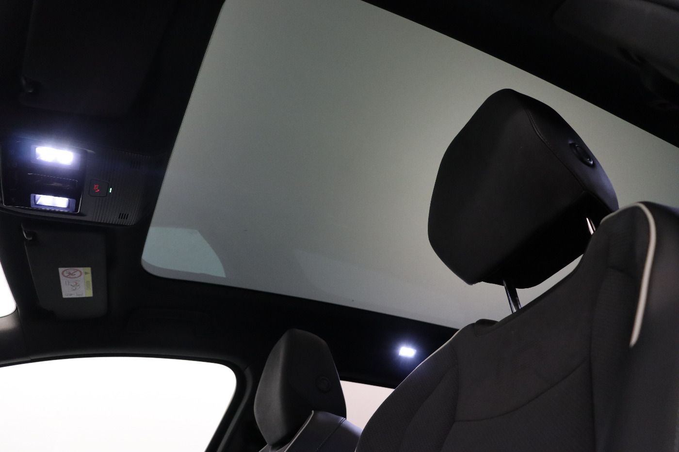 Fahrzeug autohaus mense Fahrzeugabbildung Volkswagen ID.7 Tourer Pro |AHK|Pano|4xSHZG|Massage|Navi|LM