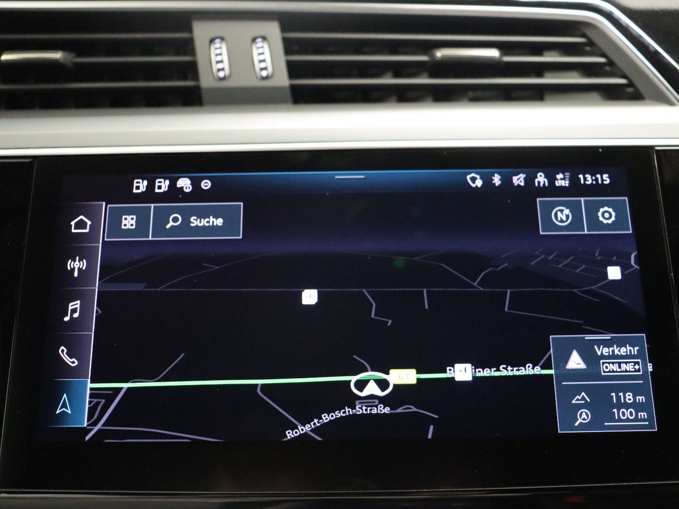 Fahrzeugabbildung Audi Q8 e-tron 55 quattro advanced |Matrix|Luft|LED