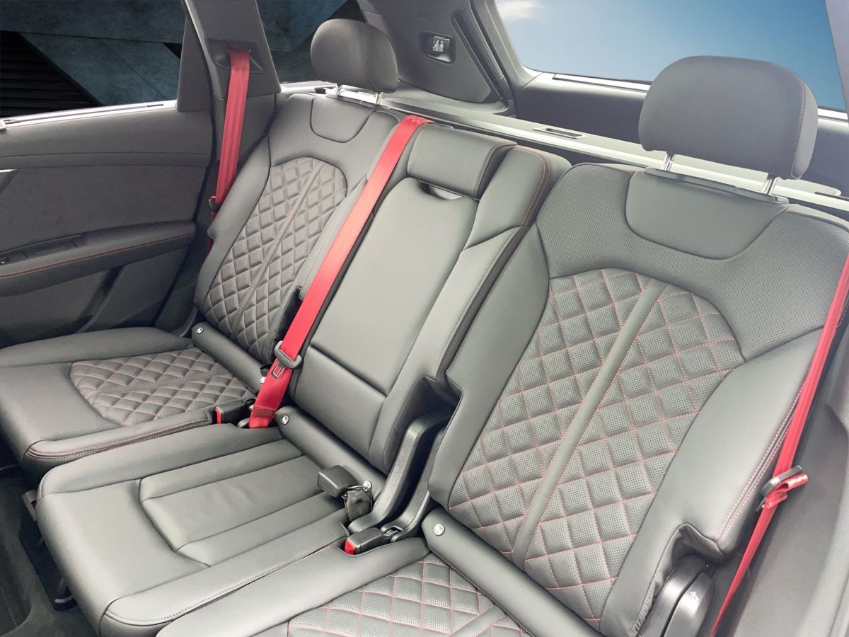Fahrzeugabbildung Audi Q7 SUV 50 TDI S line HD Matrix|7-Sitze|AHK