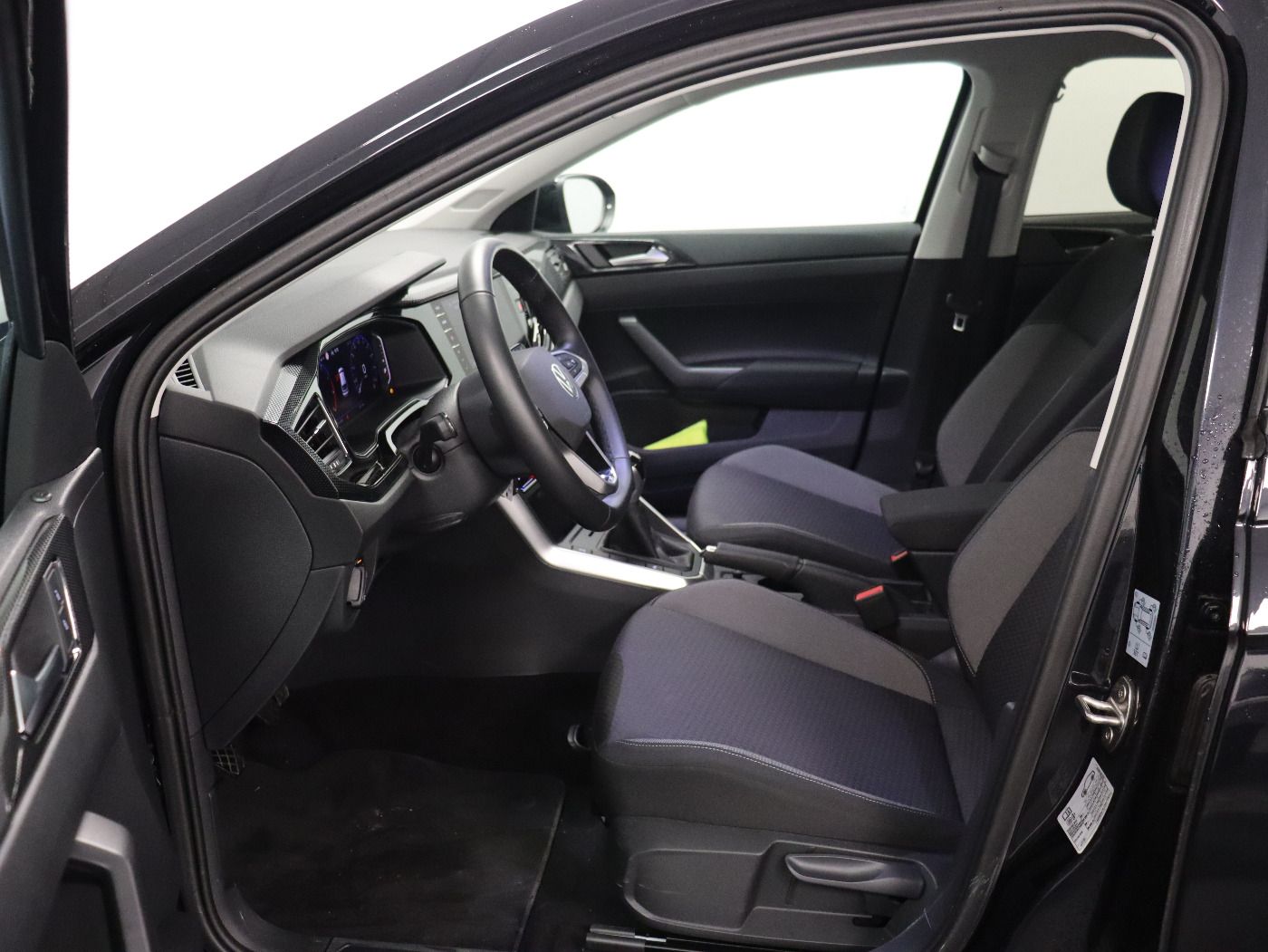 Fahrzeugabbildung Volkswagen Taigo 1.TSI Life |Matrix|VirtualCP|CarPlay|LM