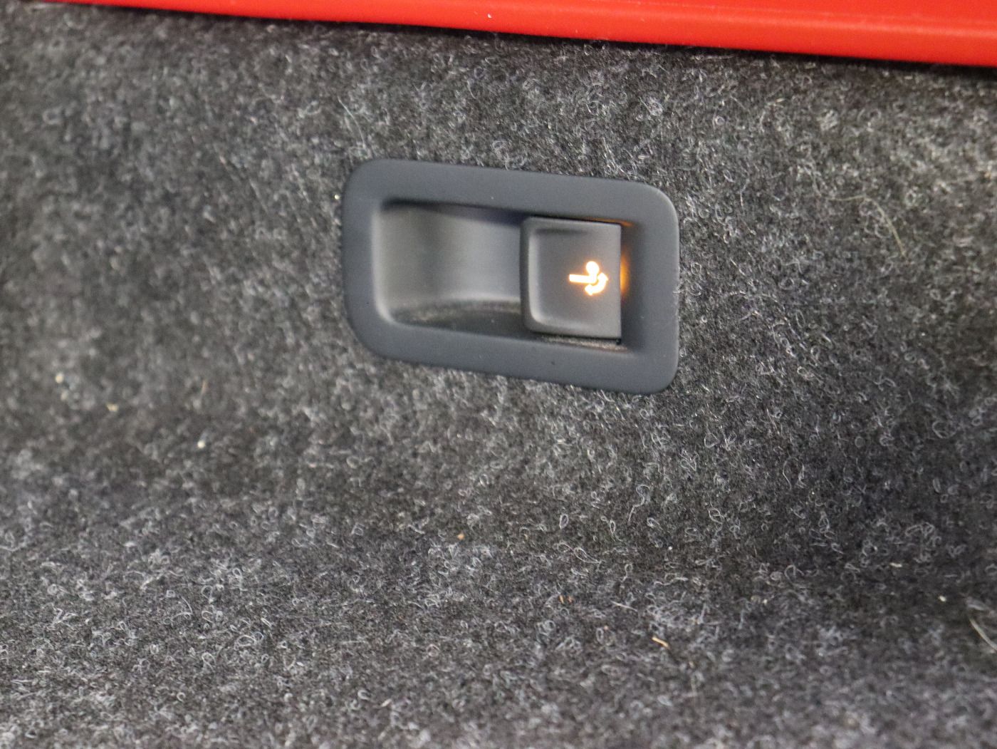 Fahrzeugabbildung SKODA Enyaq |AHK|FLA|ACC|elSitz|Navi|W-Paket|LaneAss